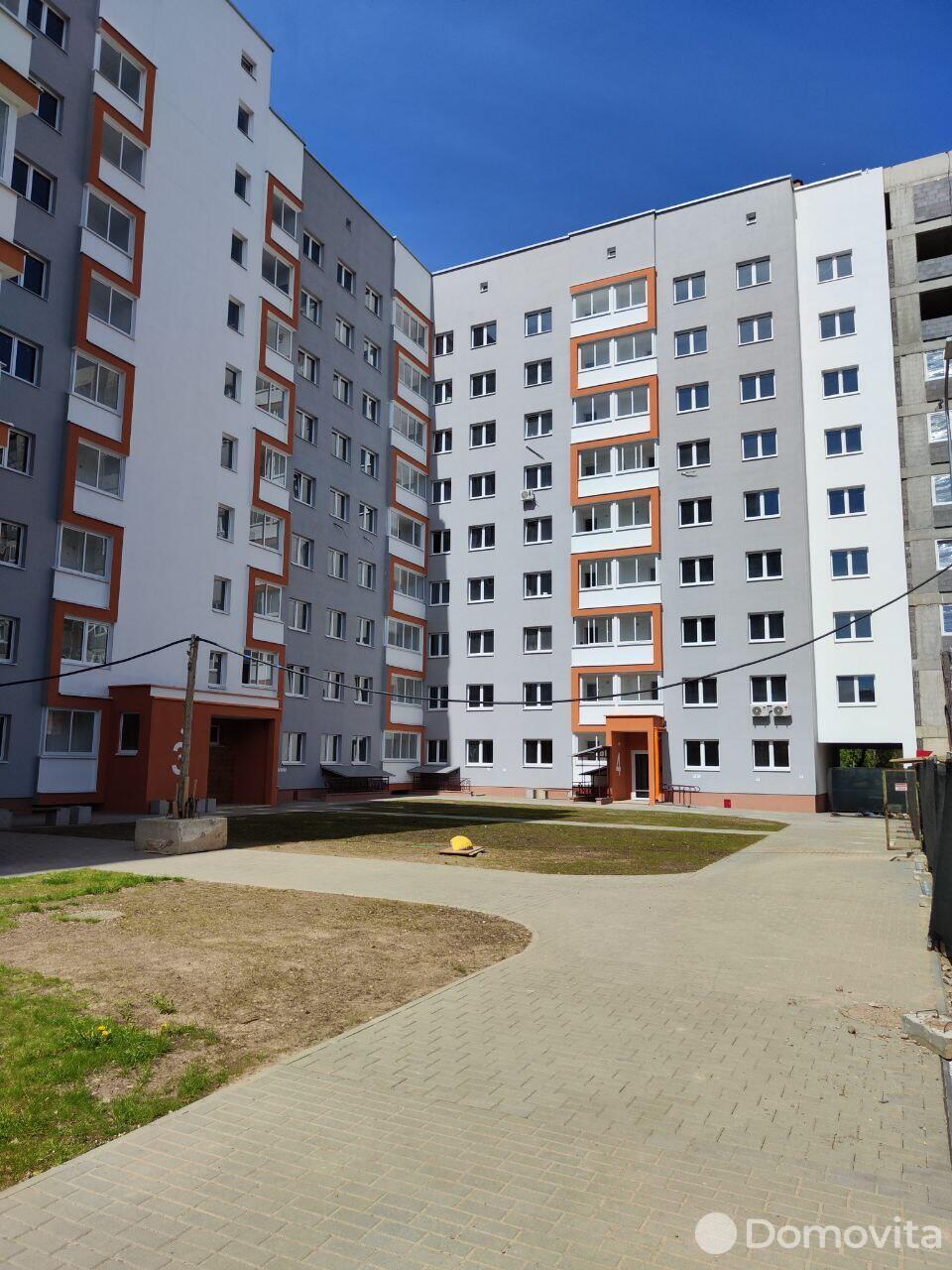 Купить 1-комнатную квартиру в Минске, ул. Розы Люксембург, д. 181, 69900 USD, код: 993848 - фото 3