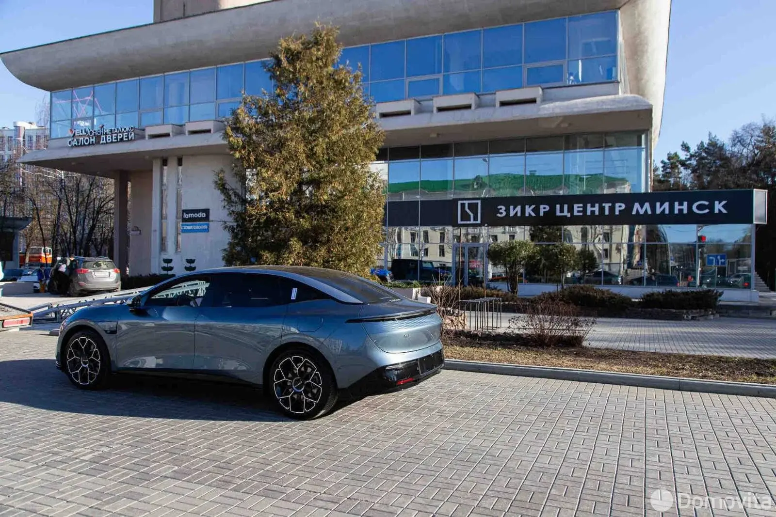 Снять торговое помещение на пр-т Независимости, д. 84/А в Минске, 5156USD, код 967076 - фото 2