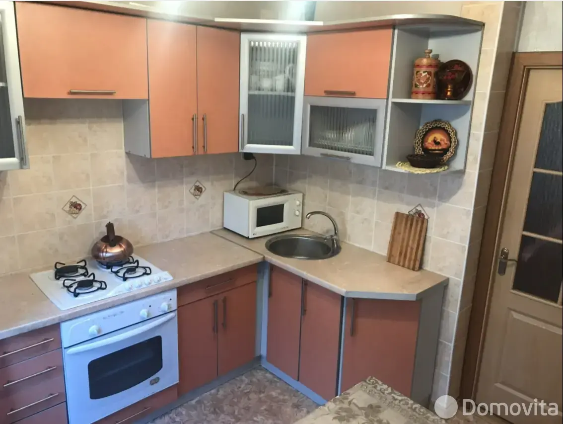 квартира, Солигорск, ул. Константина Заслонова, д. 93, стоимость аренды 572 р./мес.