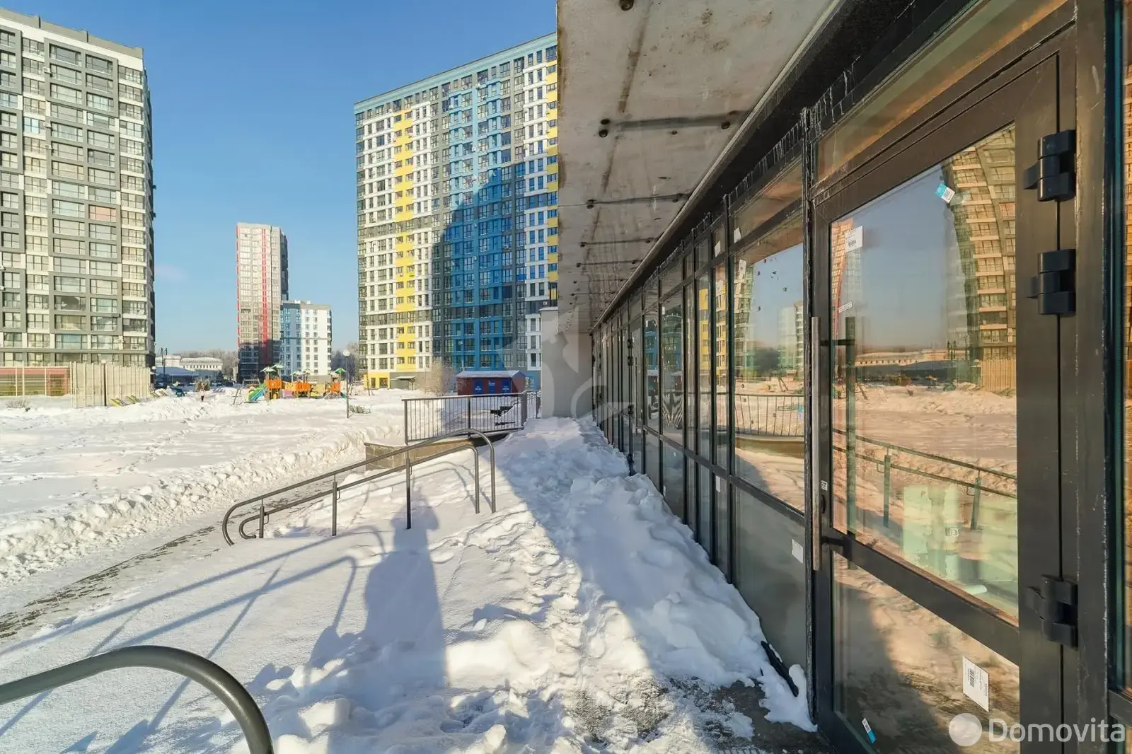 торговый объект, Минск, ул. Леонида Левина, д. 2, стоимость аренды 4 680 р./мес.