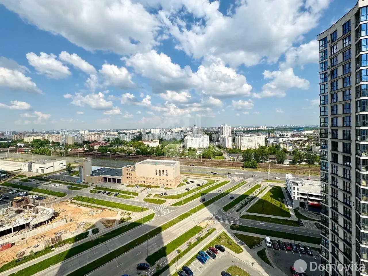 Снять 1-комнатную квартиру в Минске, ул. Игоря Лученка, д. 32, 1300BYN, код 151101 - фото 15