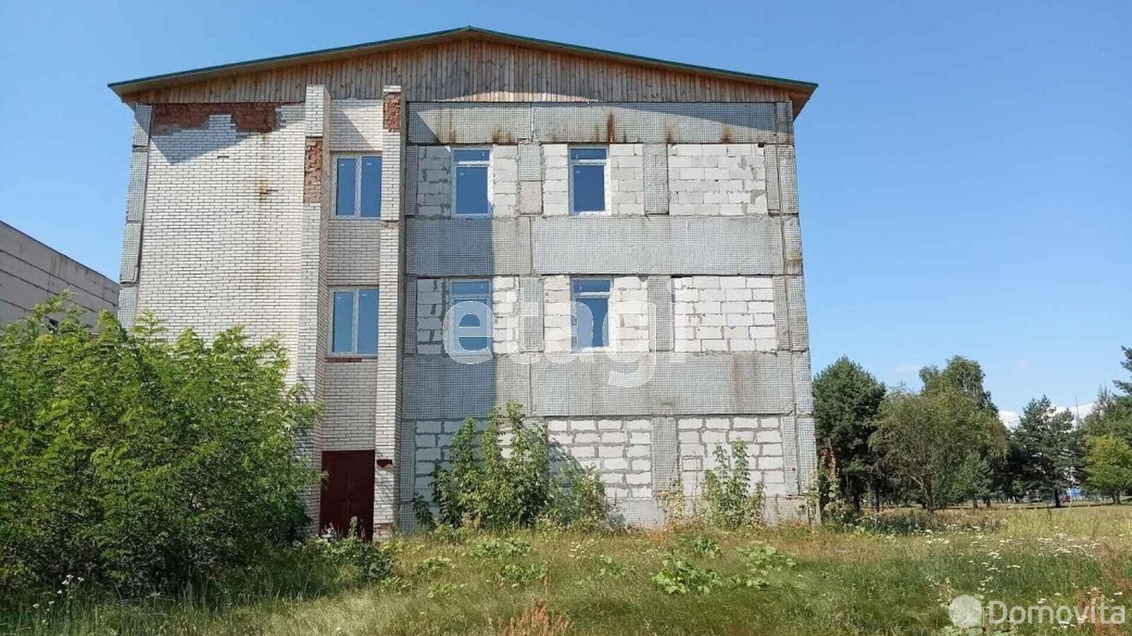 Купить офис на ул. Красная, д. 179 в Лунинце, 300000USD, код 7836 - фото 2