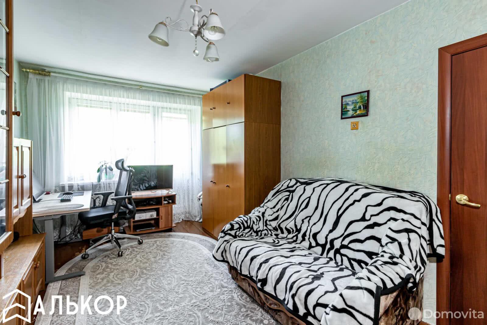 Купить 1-комнатную квартиру в Минске, ул. Розы Люксембург, д. 168/1, 49000 USD, код: 992829 - фото 2