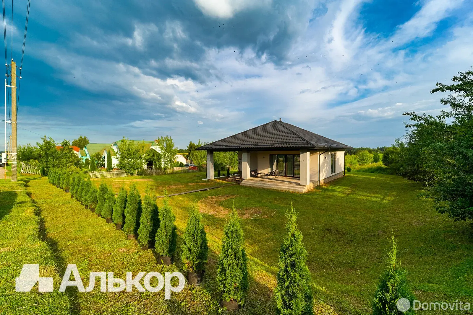 коттедж, Курково, ул. Школьная, д. 16 