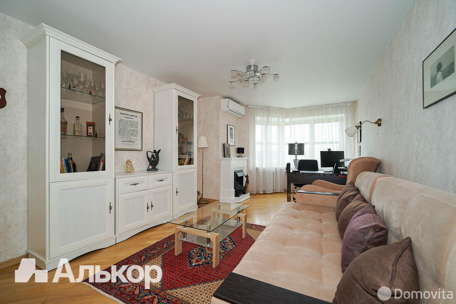 квартира, Минск, пр-т Независимости, д. 185, стоимость продажи 493 102 р.