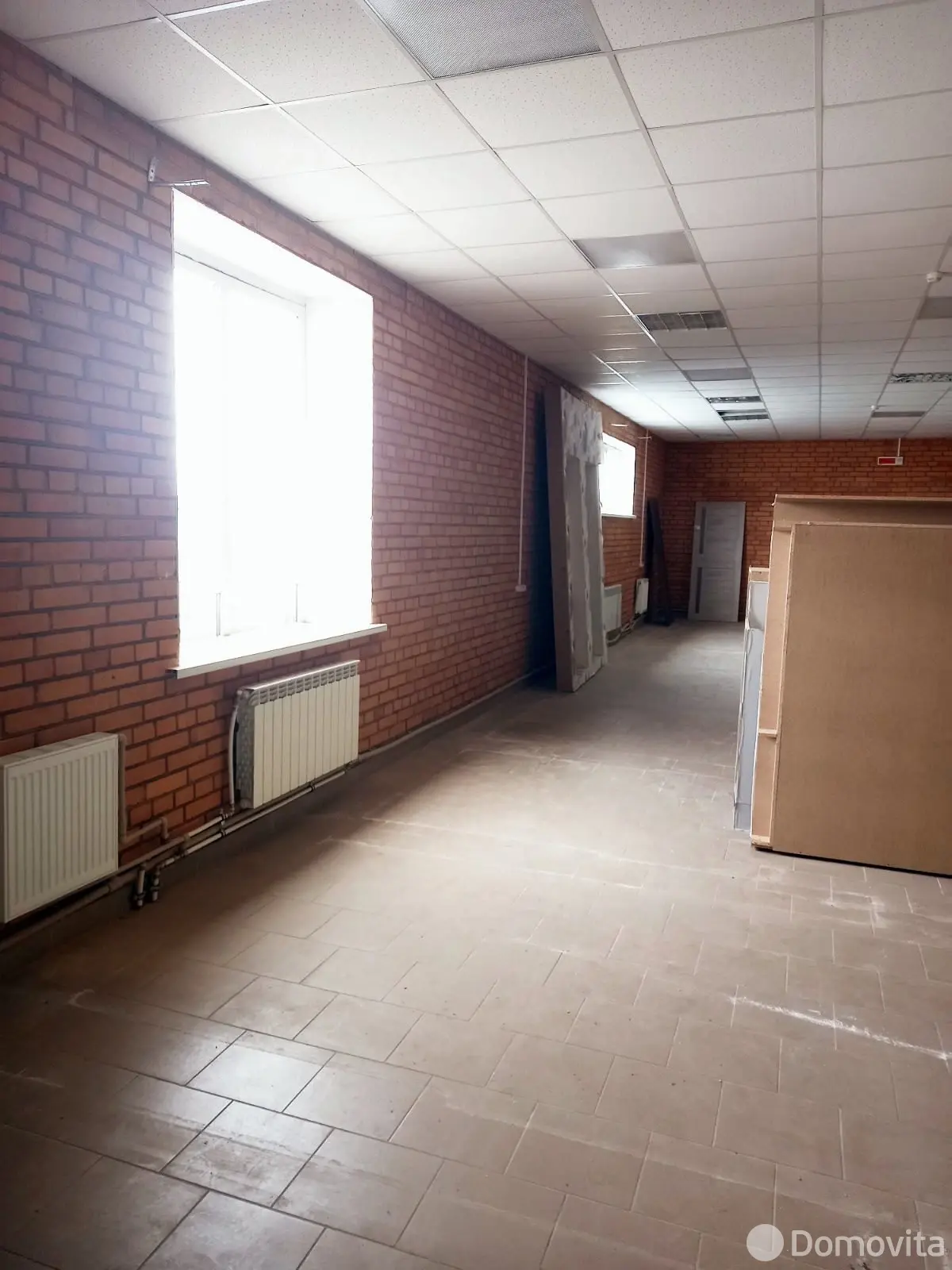 Купить офис на ул. Первомайская, д. 118/4 в Жлобине, 120000USD, код 8471 - фото 1