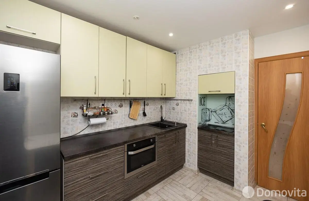 Купить 2-комнатную квартиру в Минске, ул. Руссиянова, д. 13/1, 66000 USD, код: 1125866 - фото 1