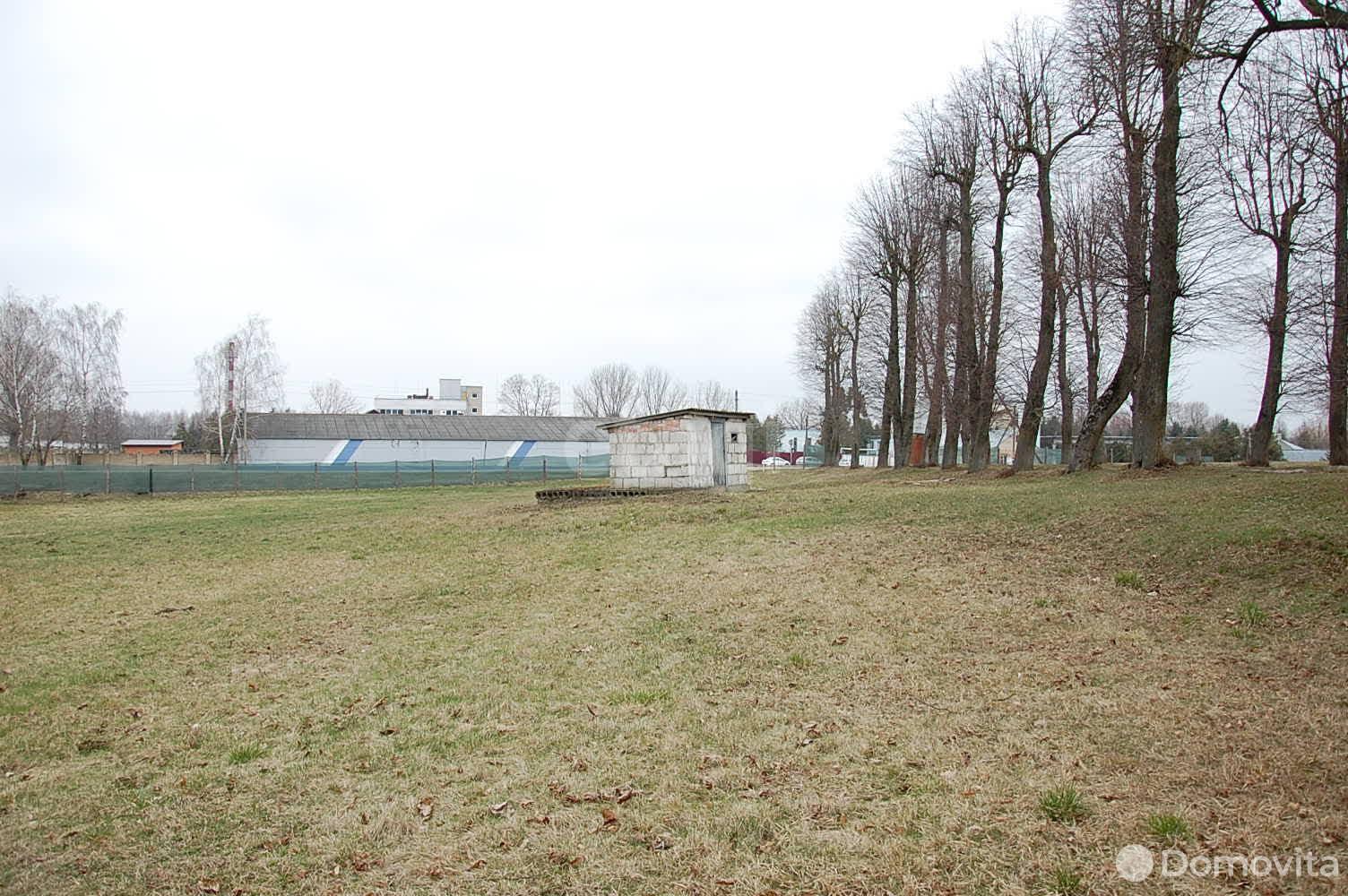 Купить помещение под сферу услуг в Снове, ул. Клецкая, д. 3 - фото 18