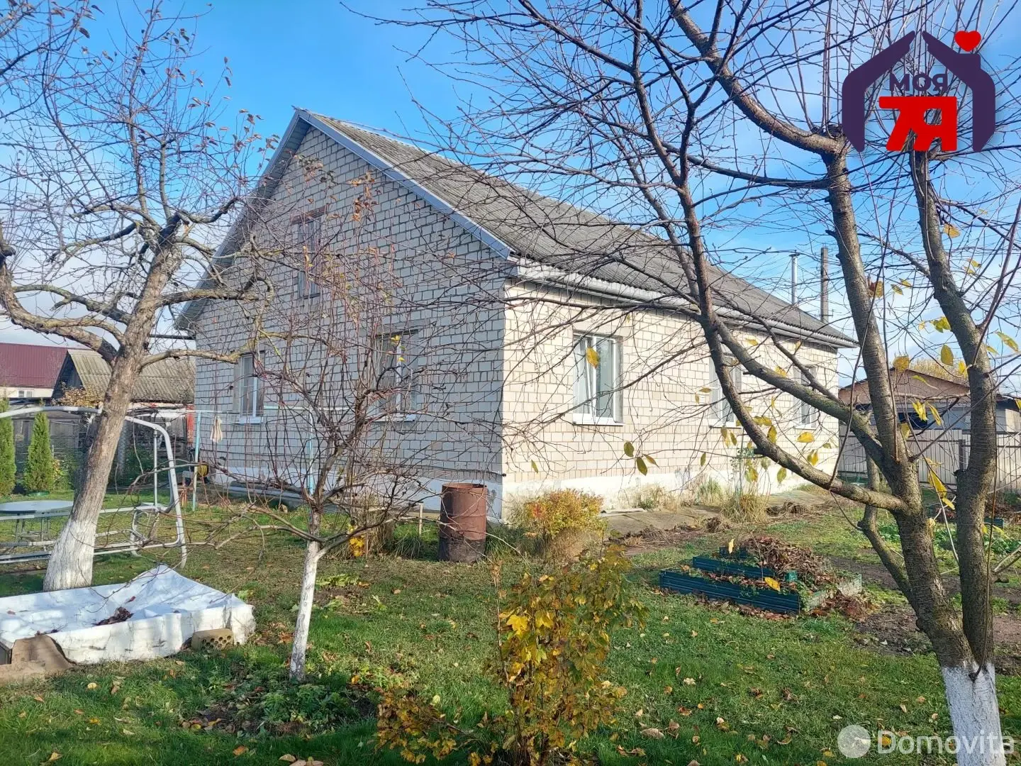 дом, Смиловичи, ул. Школьная 