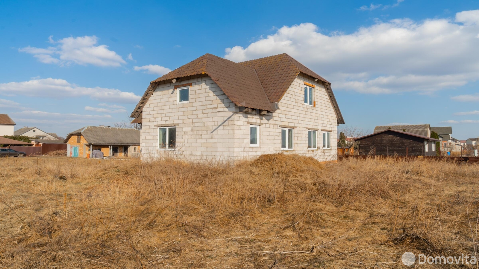 дом, Крупица, 