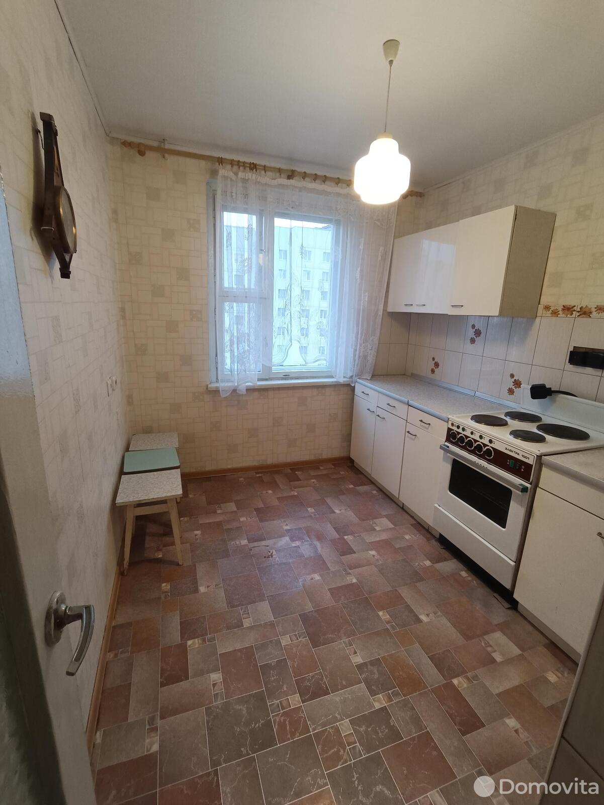 Продажа 2-комнатной квартиры в Минске, пр-т Победителей, д. 75/1, 78000 USD, код: 1054398 - фото 1