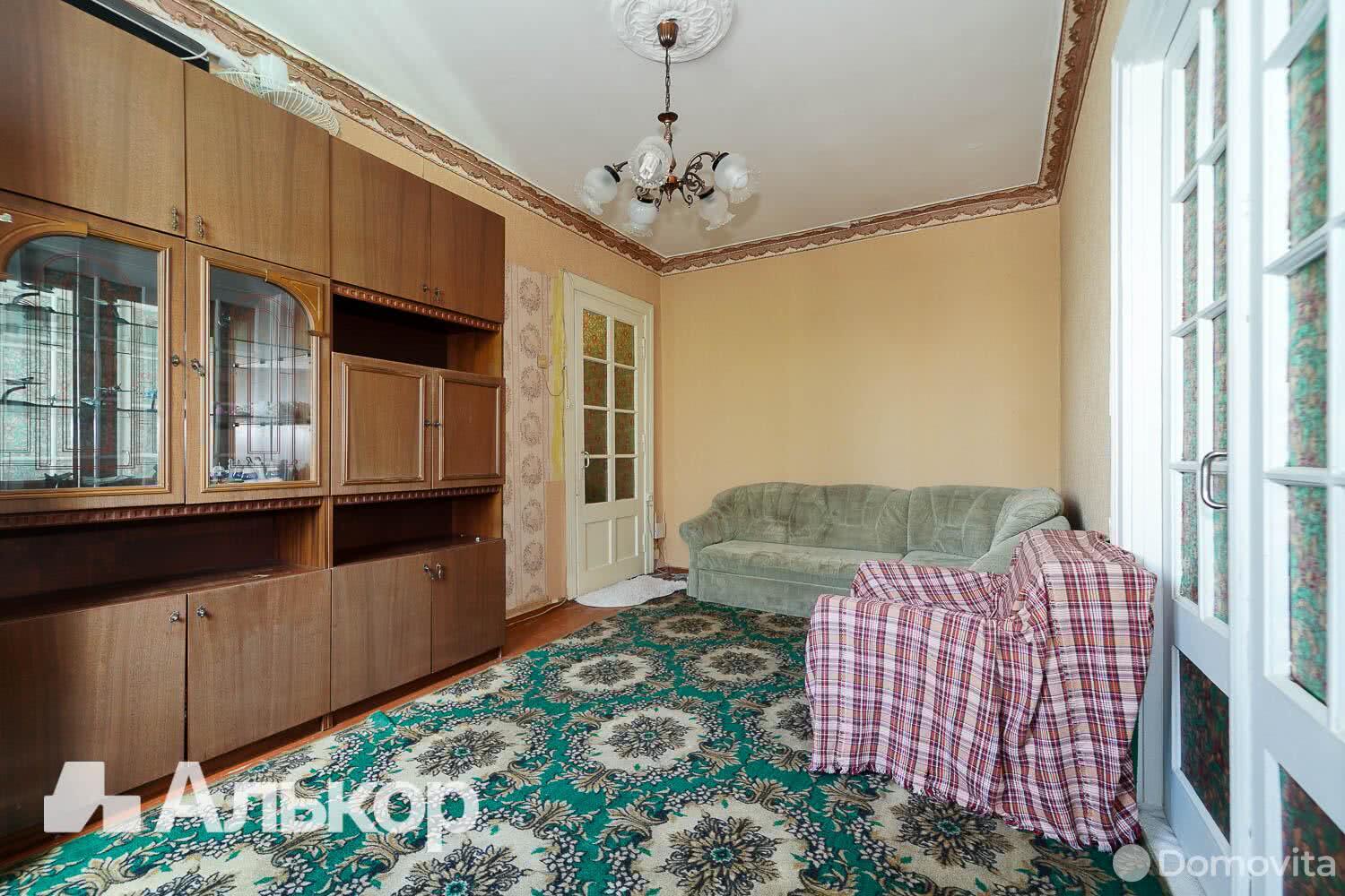 Купить 2-комнатную квартиру в Минске, ул. Хмелевского, д. 38, 53900 USD, код: 1010513 - фото 2