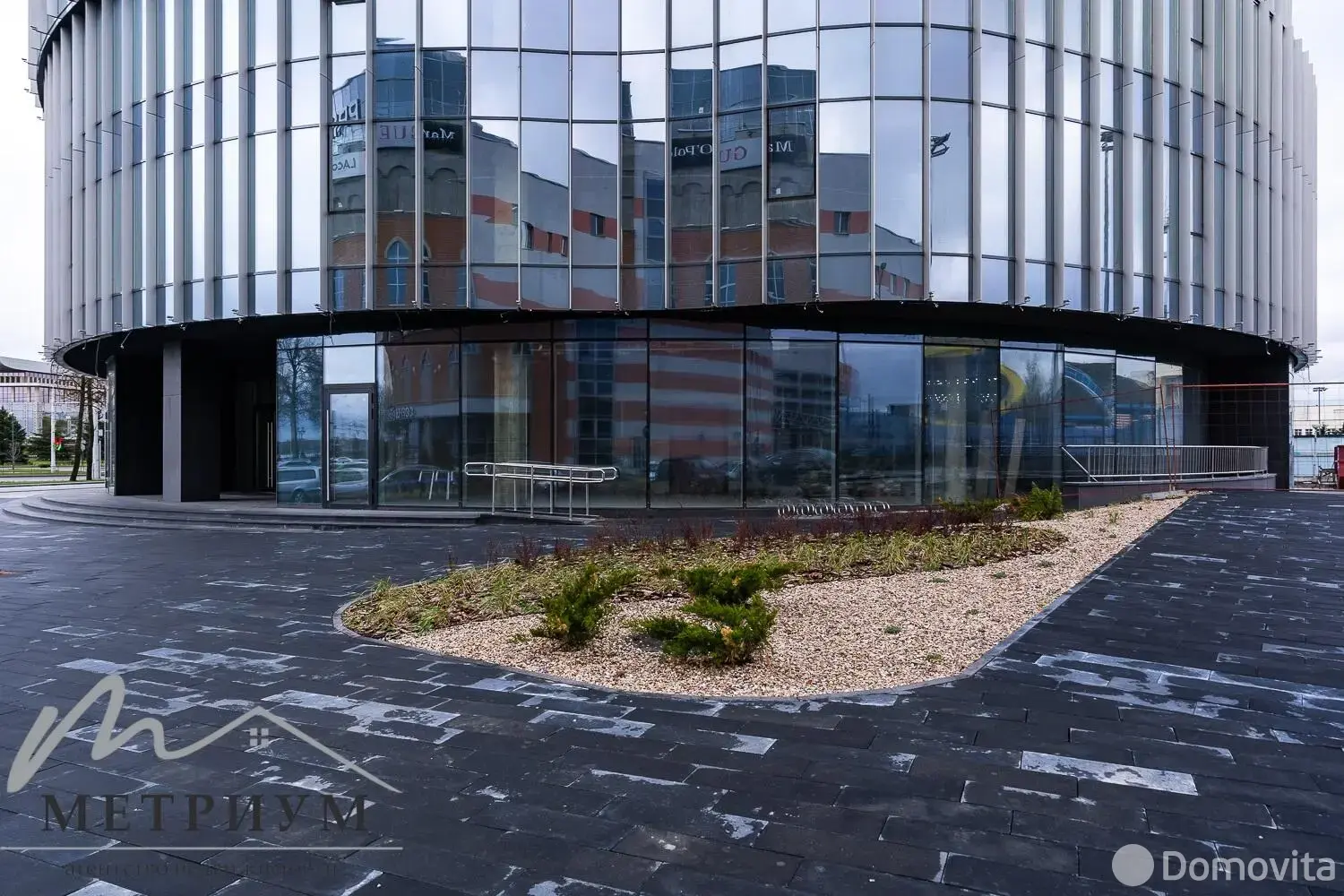 Аренда торгового помещения на пр-т Победителей, д. 63/В в Минске, 9161EUR, код 966411 - фото 2