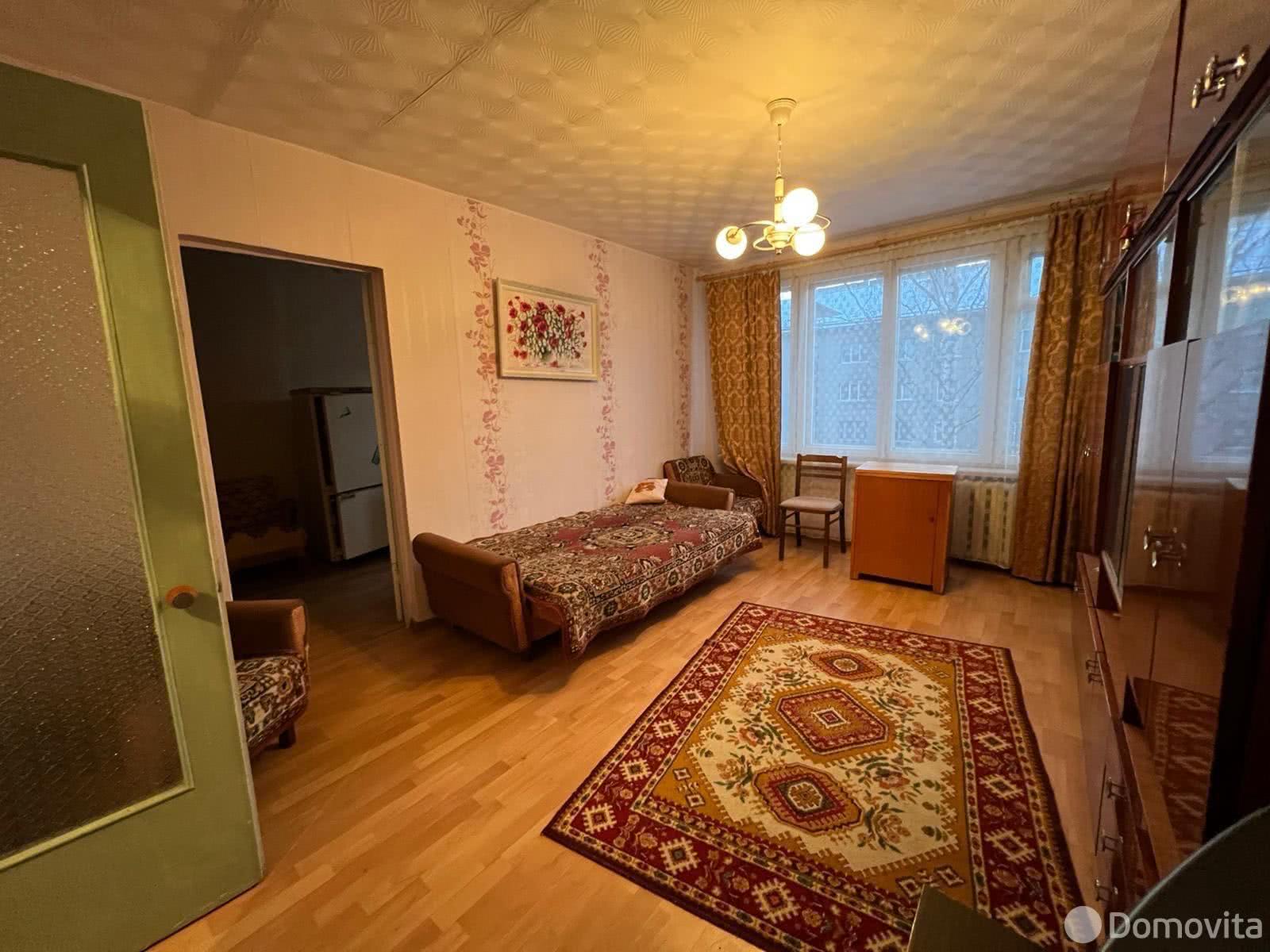 Продажа 4-комнатной квартиры в Могилеве, пер. Южный 1-й, д. 25, 34000 USD, код: 783518 - фото 1