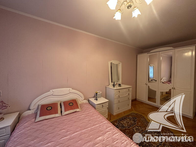 Купить 2-комнатную квартиру в Бресте, ул. Московская, 46500 USD, код: 956128 - фото 2
