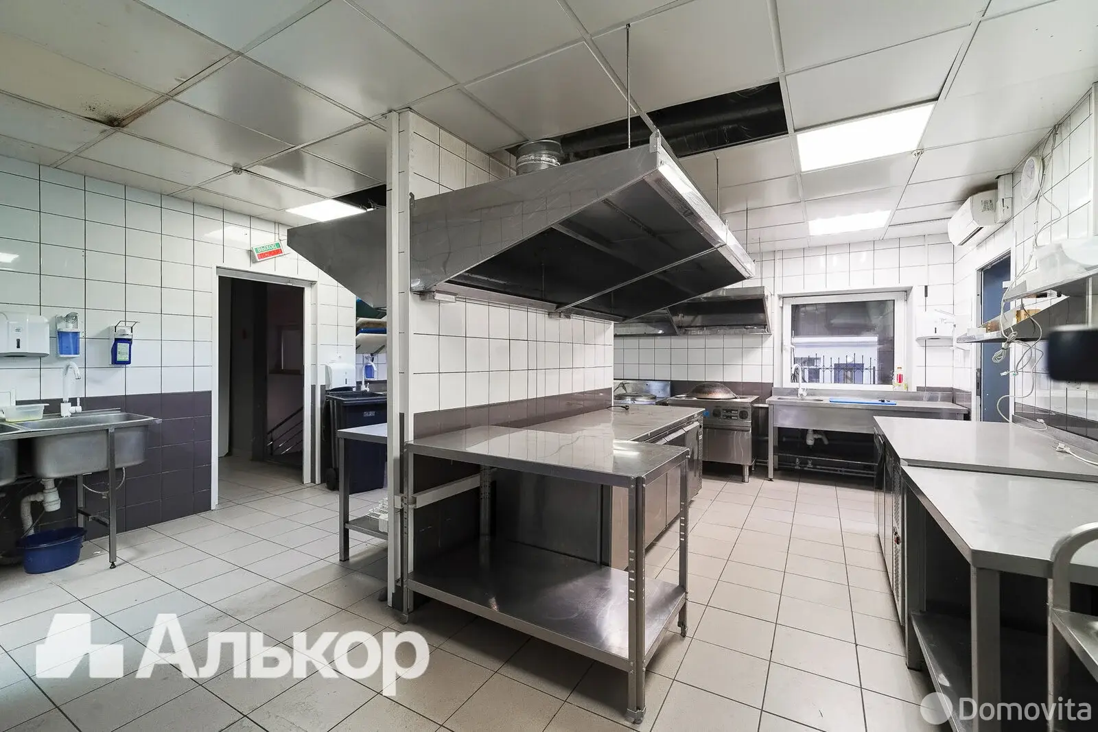 Купить помещение под сферу услуг в Минске, ул. Сторожовская, д. 6 - фото 20