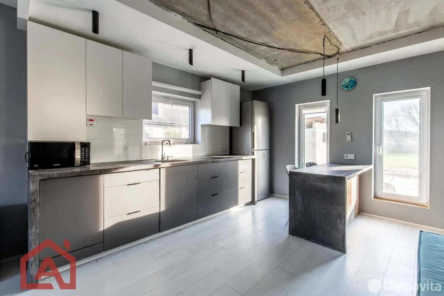 коттедж, Старое Село, ул. Школьная 