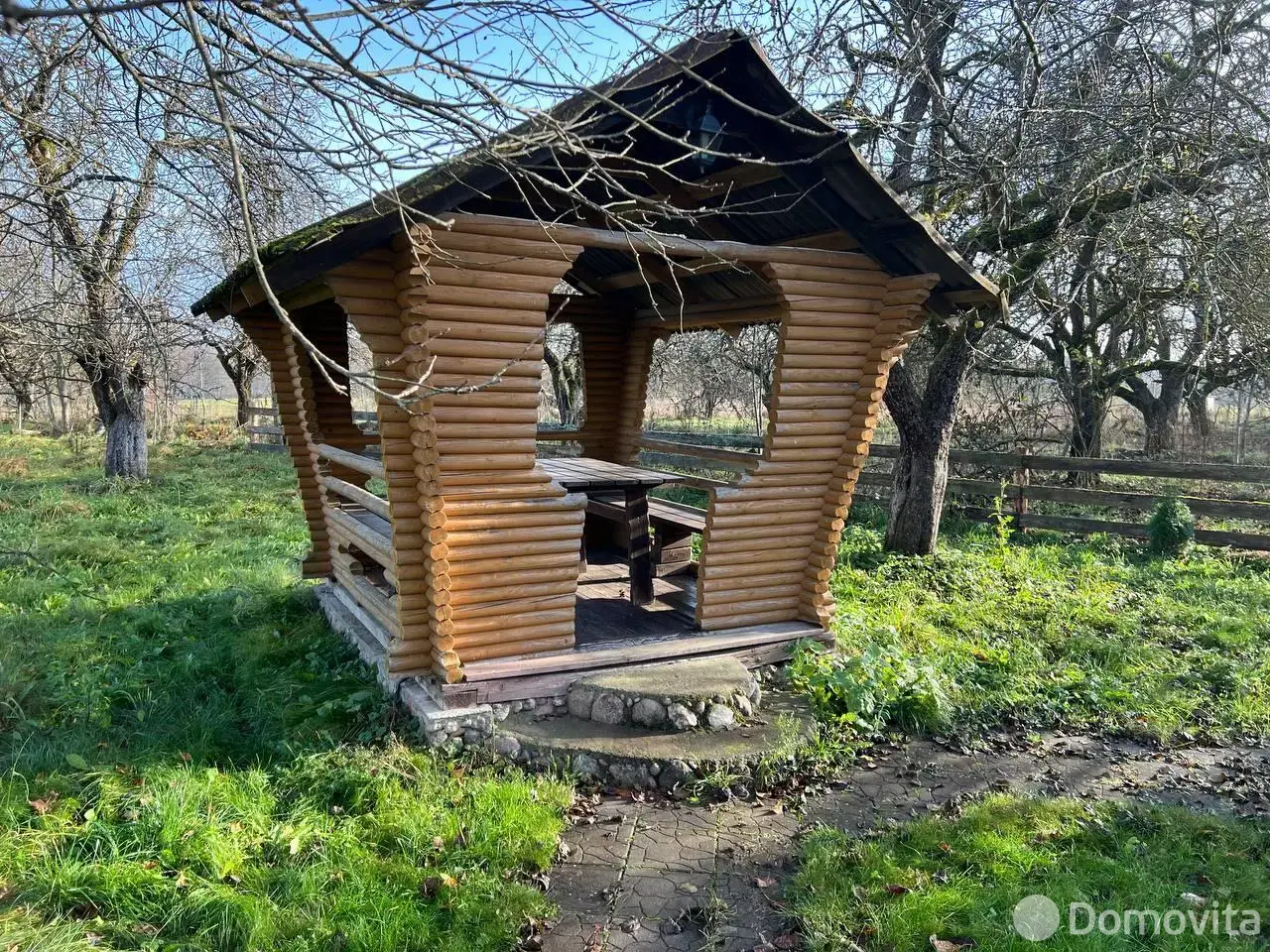 коттедж, Хвосты,