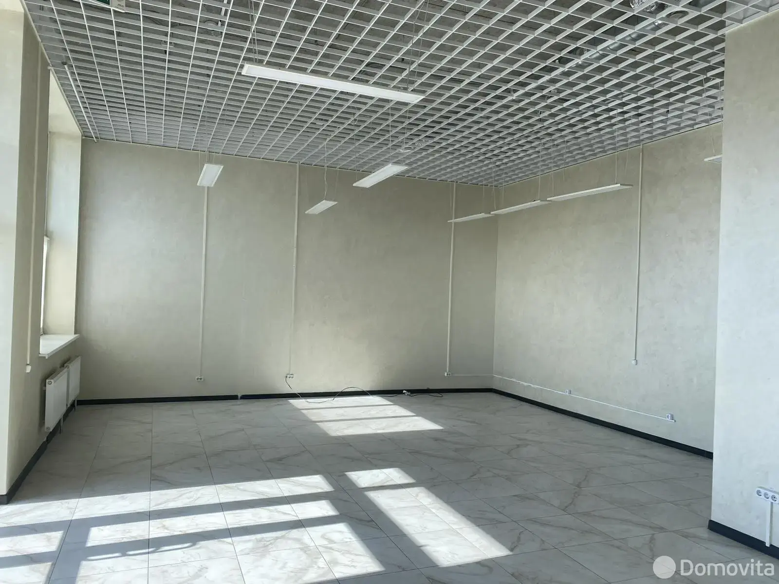 объект сферы услуг, Минск, ул. Чюрлениса, д. 24 на ст. метро Малиновка