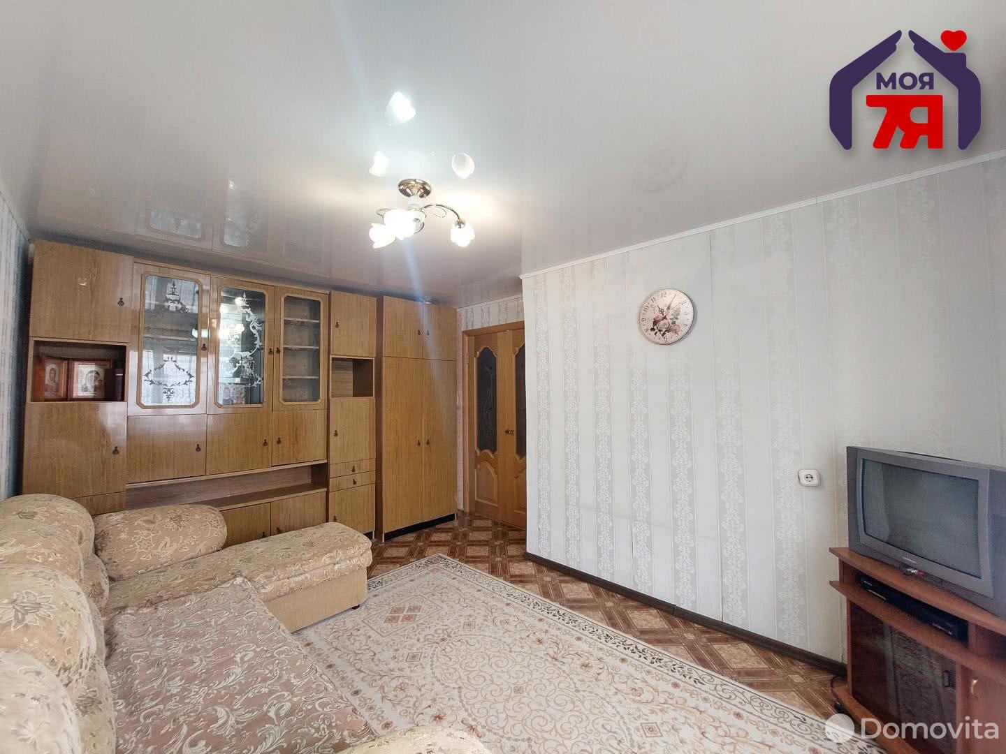 Продажа 2-комнатной квартиры в Смолевичах, ул. Советская, д. 162, 36900 USD, код: 997302 - фото 4