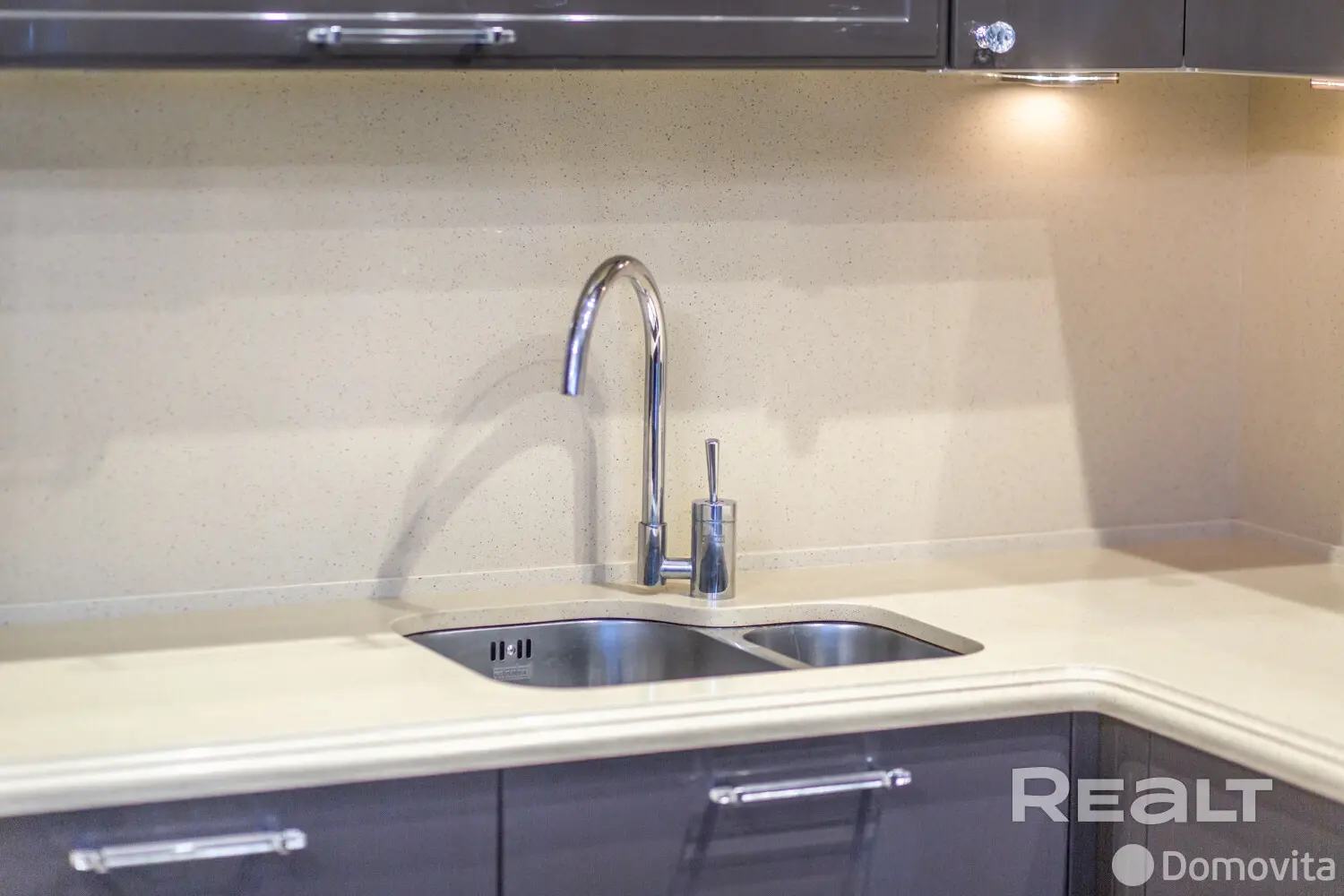 Снять 2-комнатную квартиру в Минске, ул. Притыцкого, д. 91, 800USD, код 149332 - фото 11