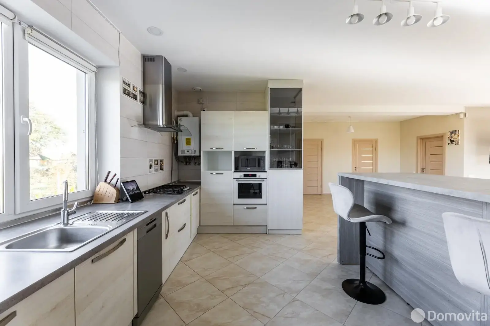 дом, Ракутевщина, ул. Центральная