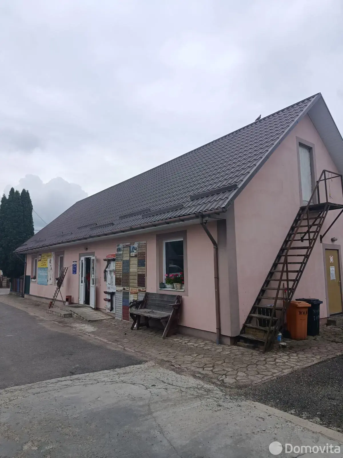 торговый объект, Ивье, ул. 8 Марта, д. 10 