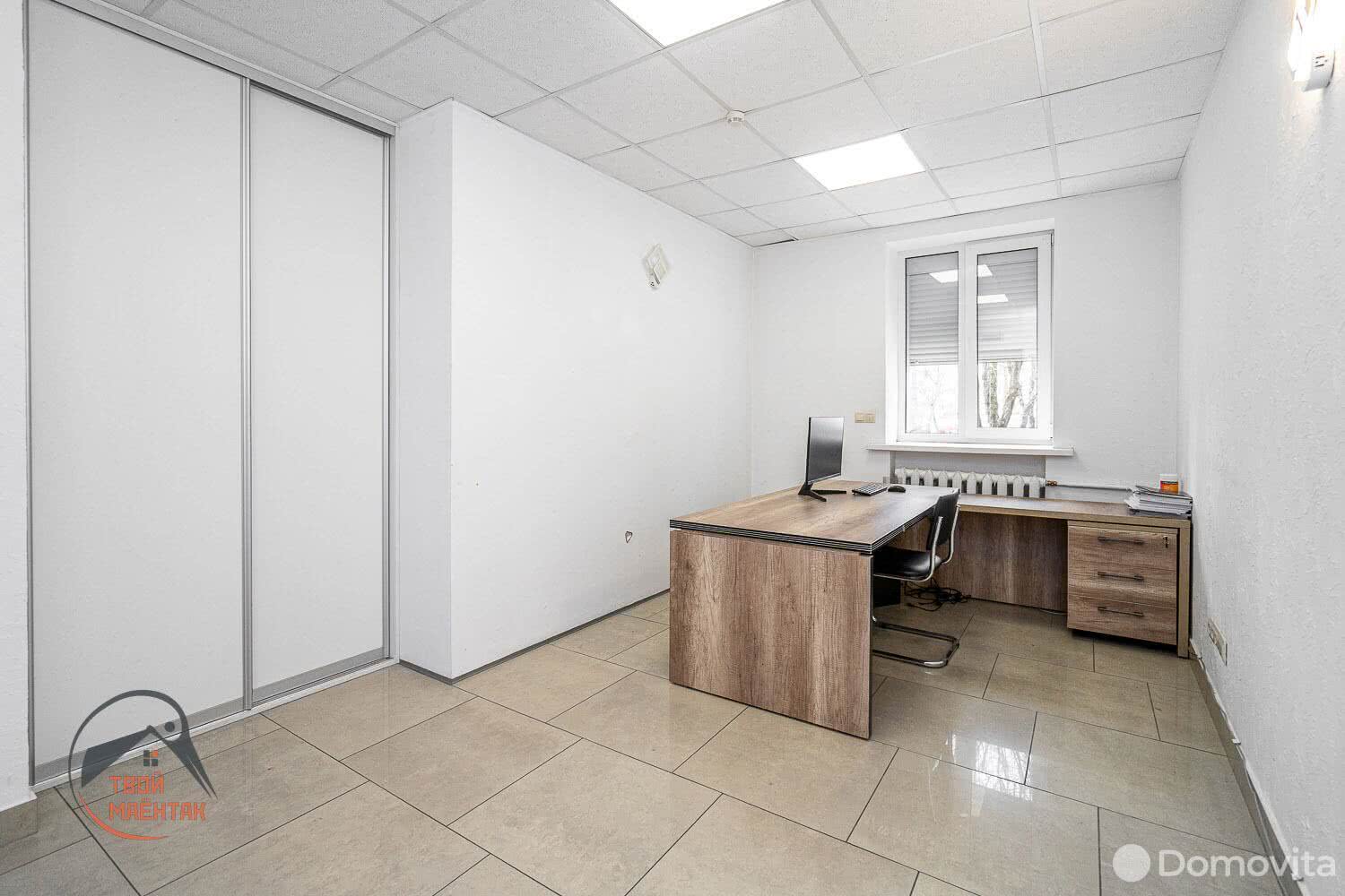 Снять офис на ул. Веры Хоружей, д. 5 в Минске, 1000BYN, код 11922 - фото 1