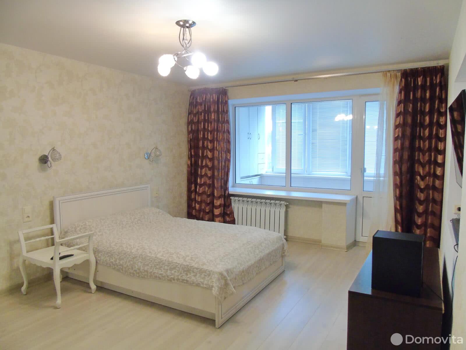 Продажа 2-комнатной квартиры в Минске, ул. Якуба Коласа, д. 69, 92800 USD, код: 1008217 - фото 2