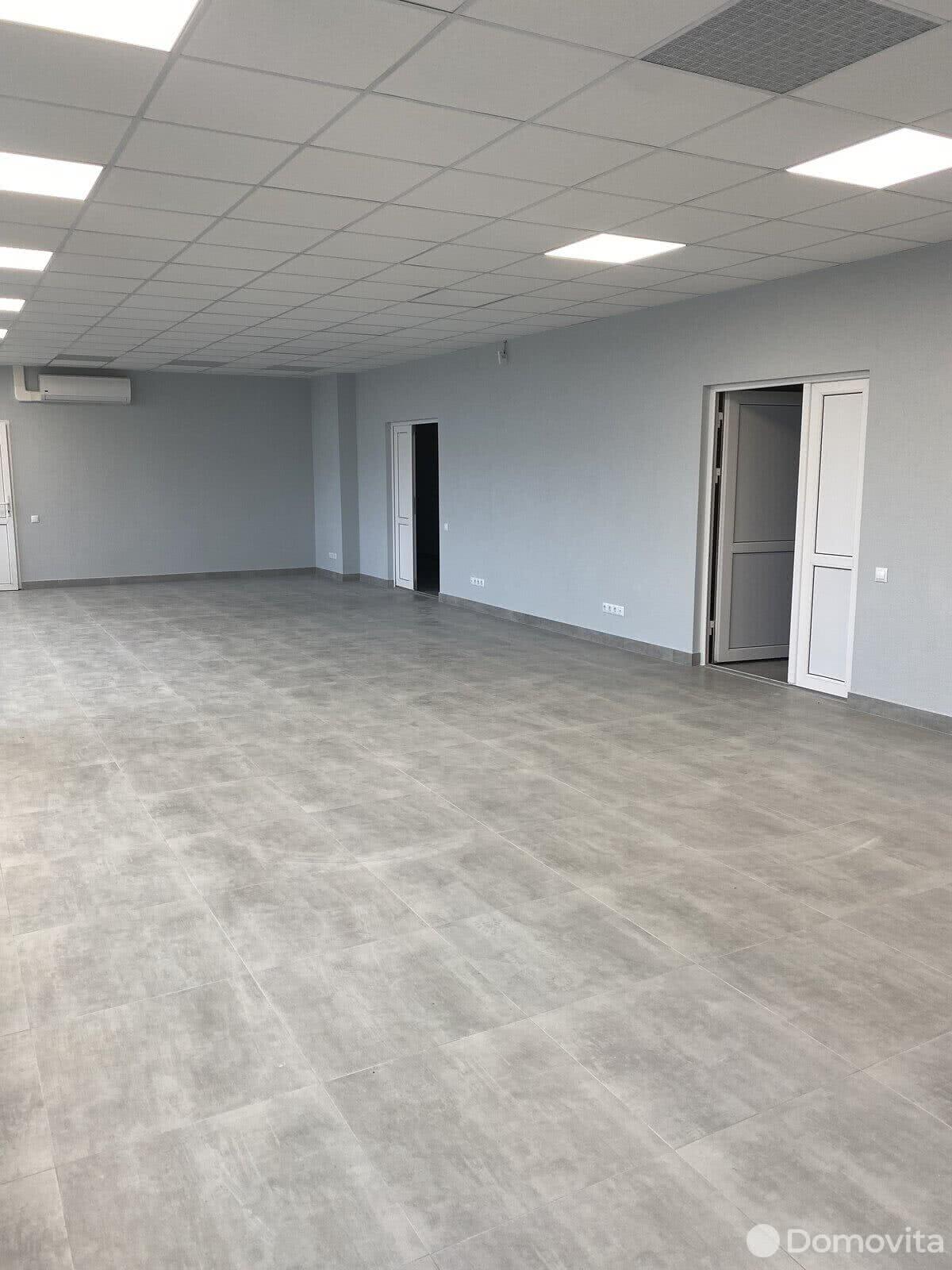 Купить помещение под сферу услуг в Минске, ул. Хмаринская, д. 2 - фото 12