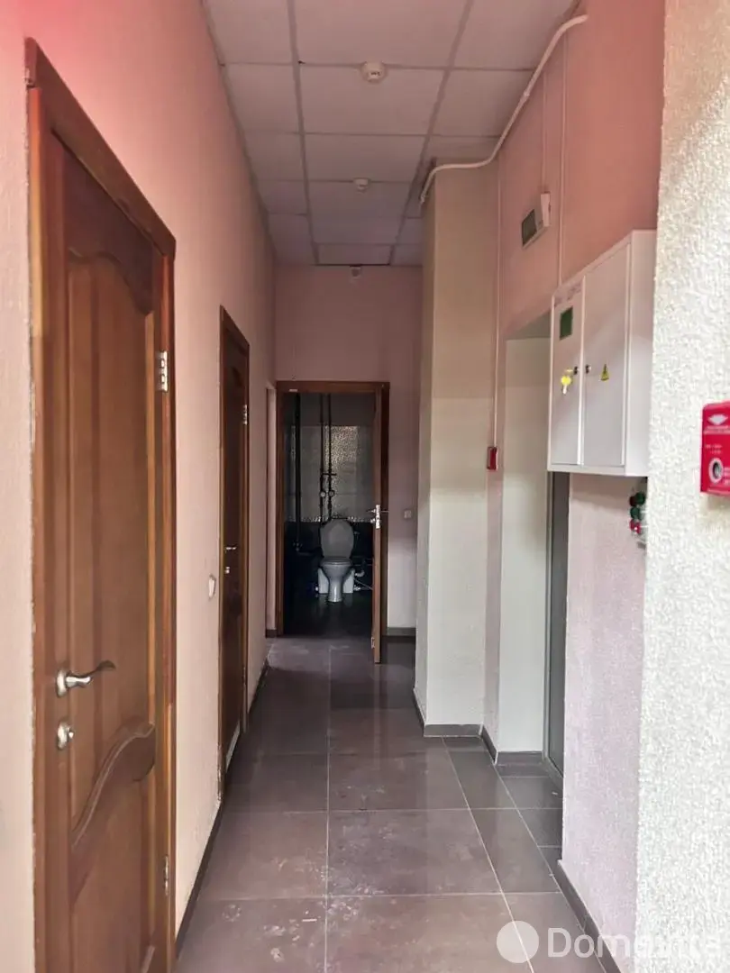 объект сферы услуг, Минск, Игуменский тр-т, д. 16 в Ленинском районе