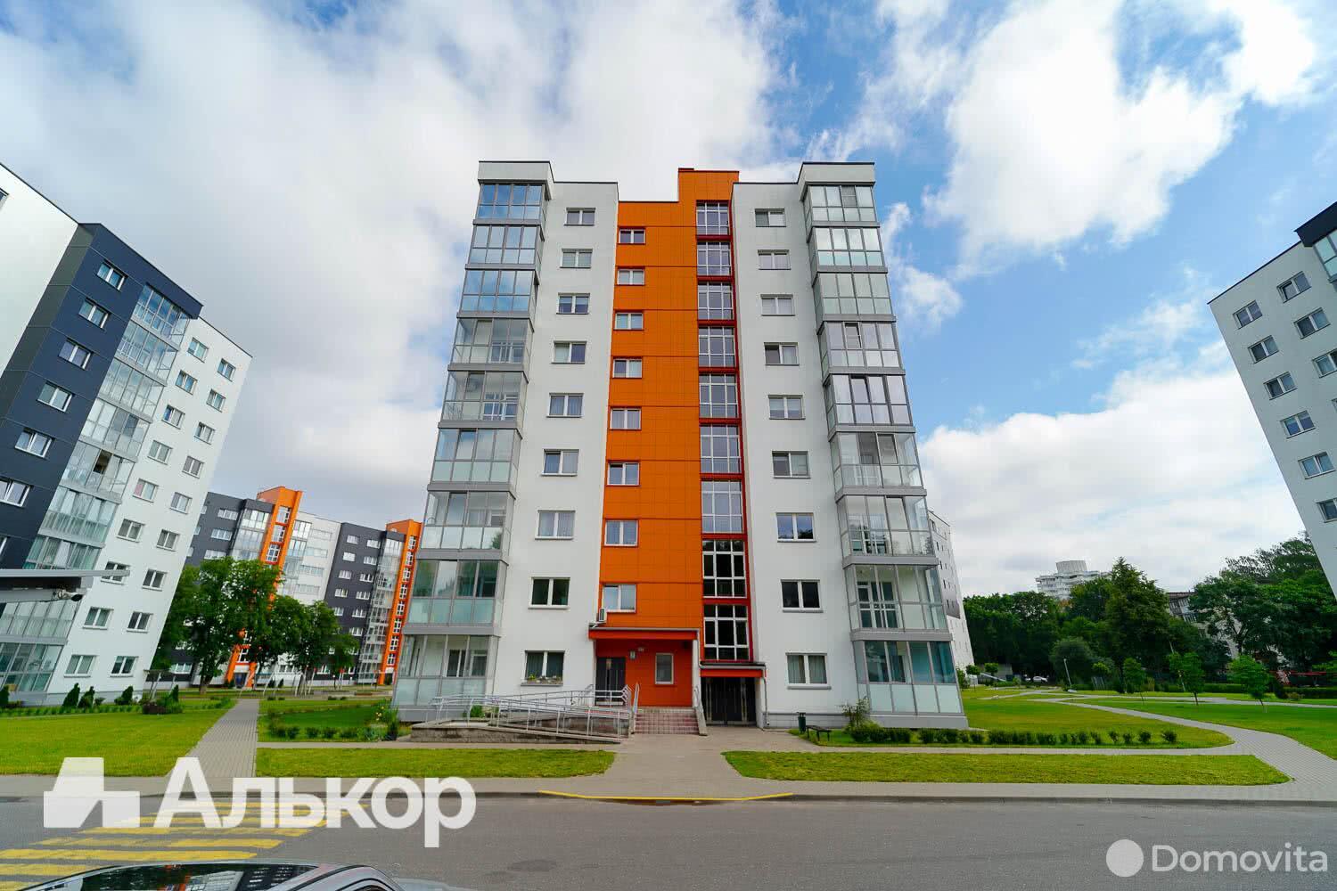 квартира, Минск, ул. Максима Богдановича, д. 52/в, стоимость продажи 707 805 р.