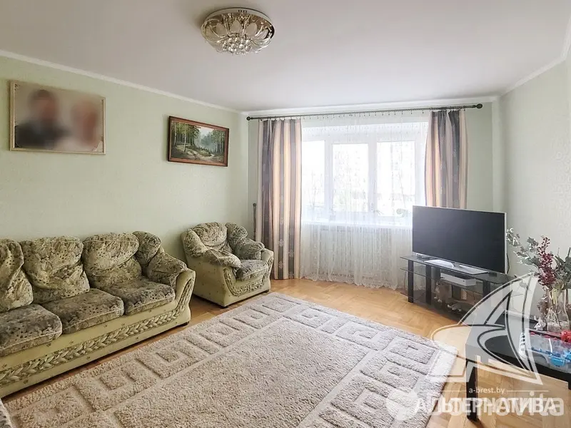 Купить 3-комнатную квартиру в Бресте, ул. Суворова, 83900 USD, код: 1125743 - фото 1