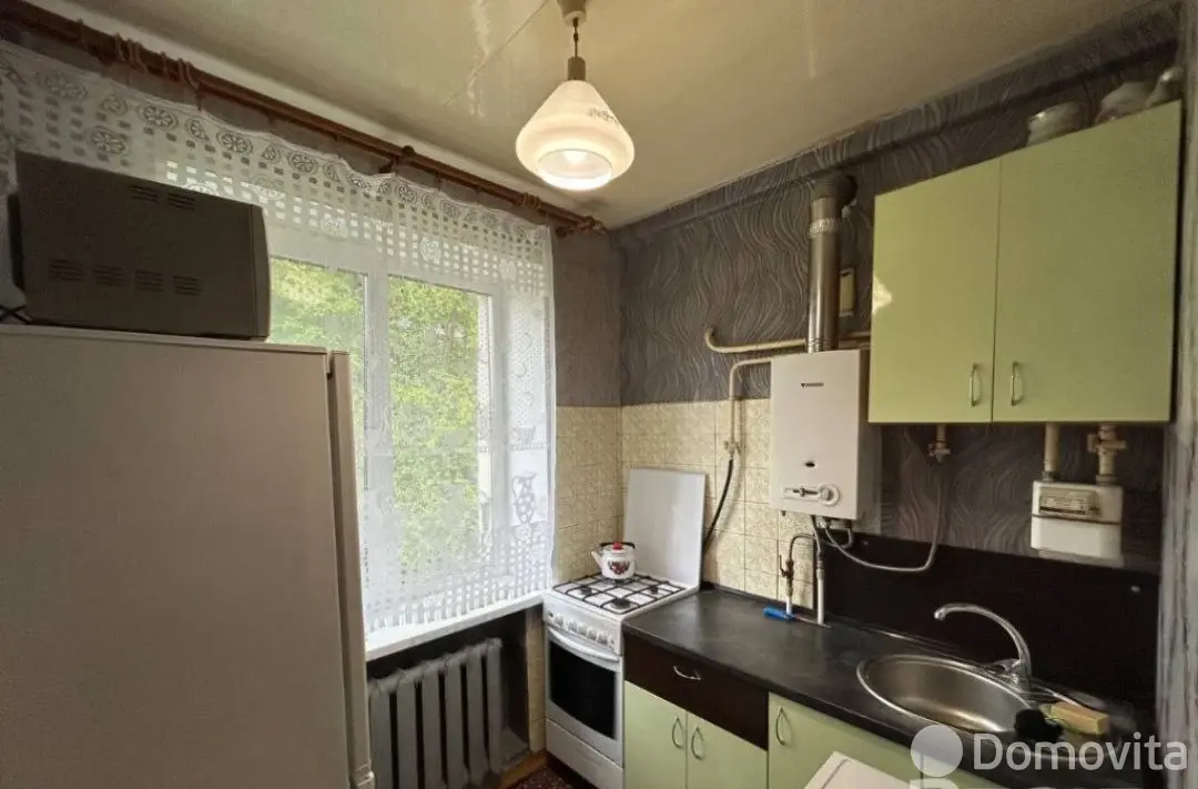 квартира, Минск, ул. Брестская, д. 62, стоимость аренды 1 165 р./мес.