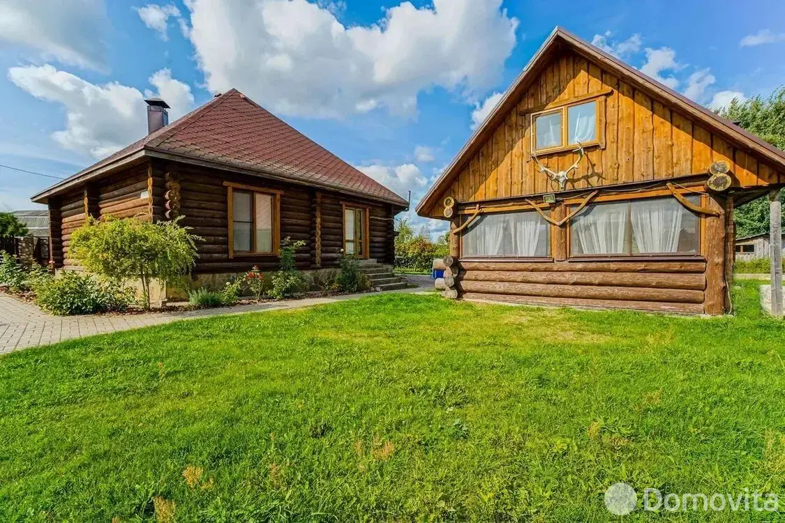 коттедж, Занарочь, ул. Комсомольская