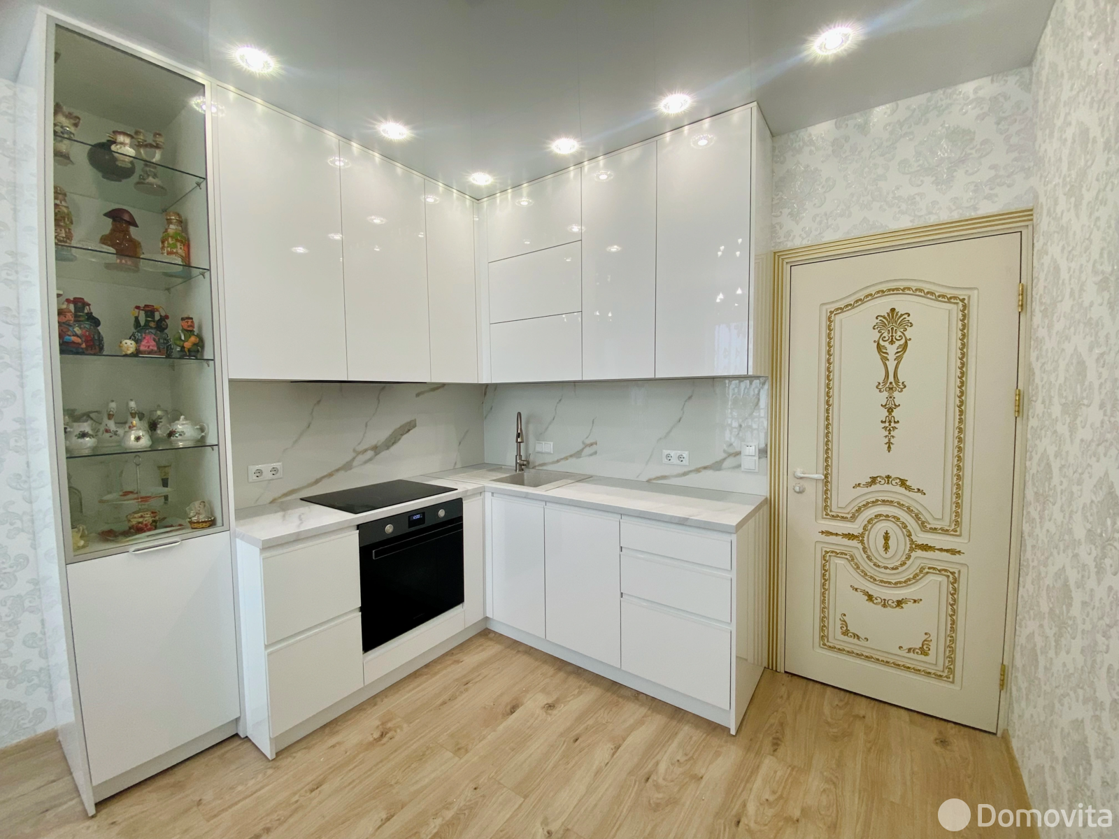 Снять 2-комнатную квартиру в Минске, ул. Игоря Лученка, д. 13, 530USD, код 150345 - фото 1