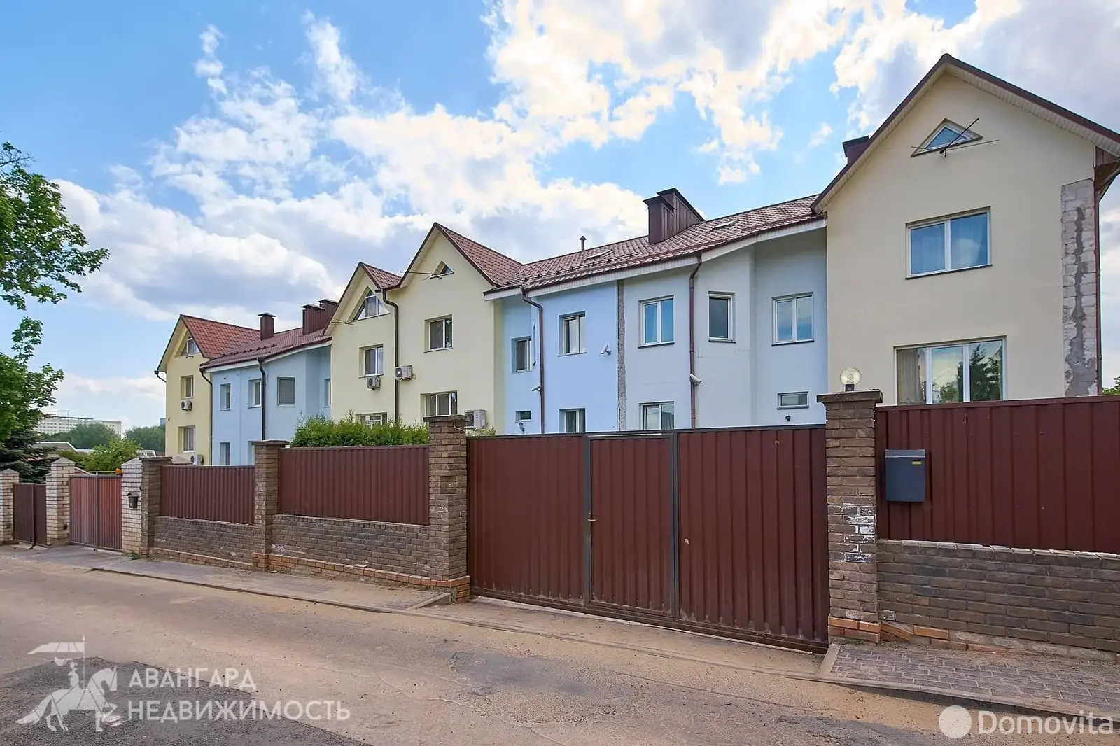 дом, Минск, пер. Брестский 4-й, д. 14, стоимость продажи 1 052 451 р.