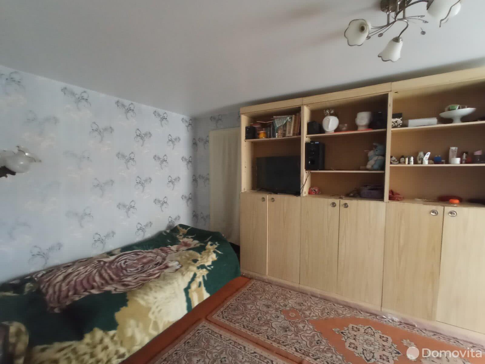 квартира, Новоколосово, ул. Школьная, д. 23, стоимость продажи 57 590 р.