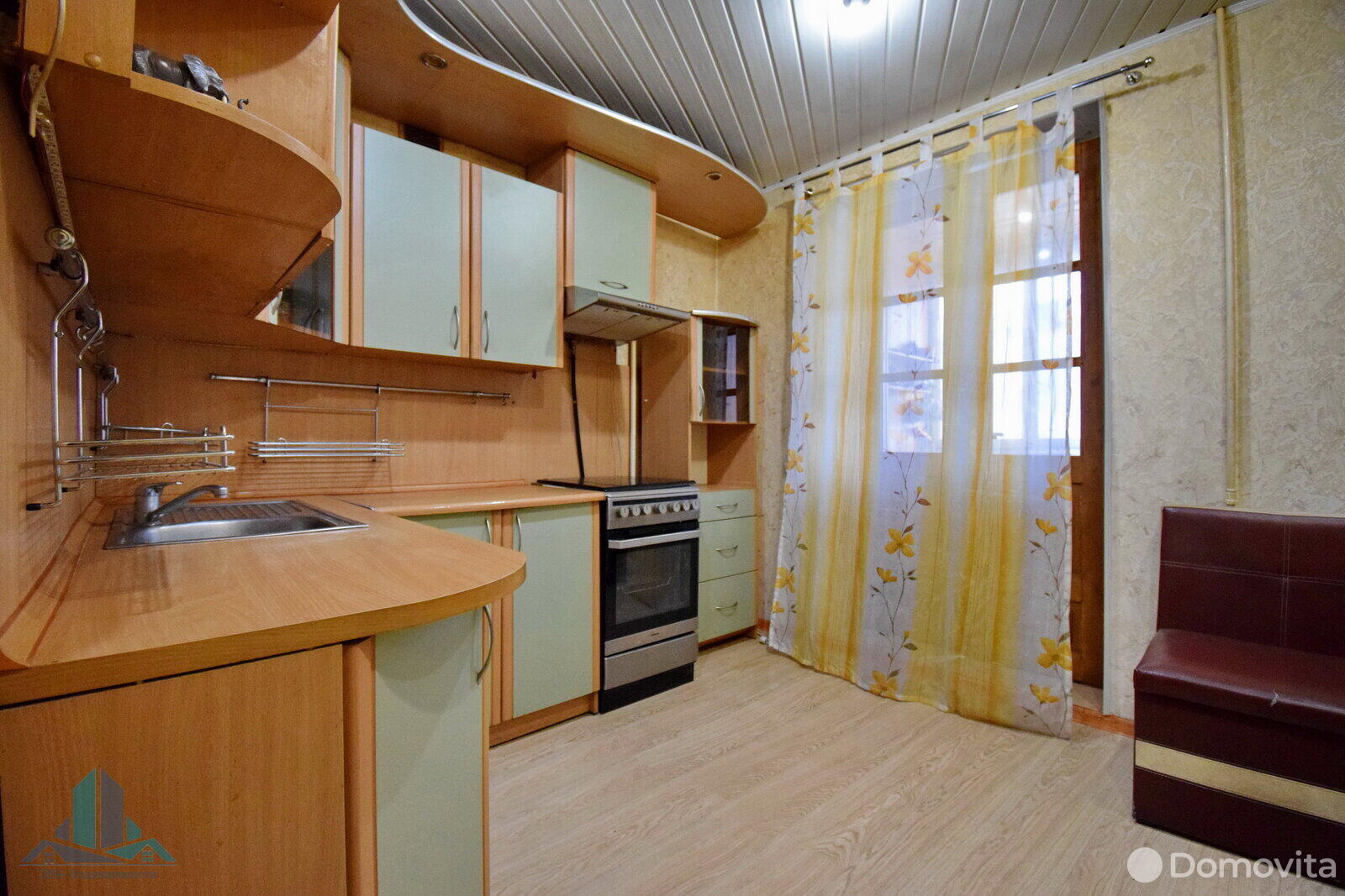 Купить 3-комнатную квартиру в Заславле, м-н Микрорайон 1, д. 17, 63000 USD, код: 964997 - фото 4