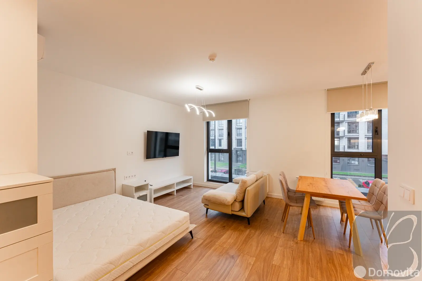 Снять 1-комнатную квартиру в Минске, ул. Цвирко, д. 74, 650USD, код 143839 - фото 1