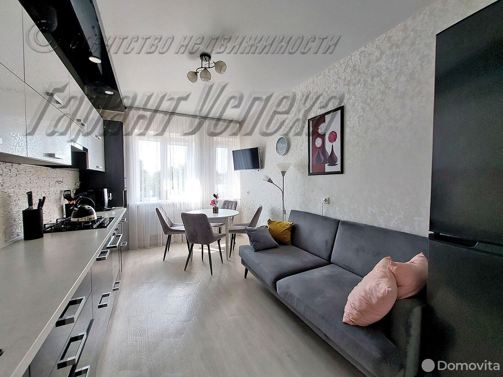 Купить 3-комнатную квартиру в Бресте, ул. Зубачева, 100000 USD, код: 982986 - фото 1