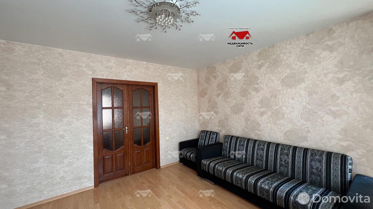 Продажа 3-комнатной квартиры в Островце, ул. Володарского, д. 61, 36000 USD, код: 881012 - фото 5