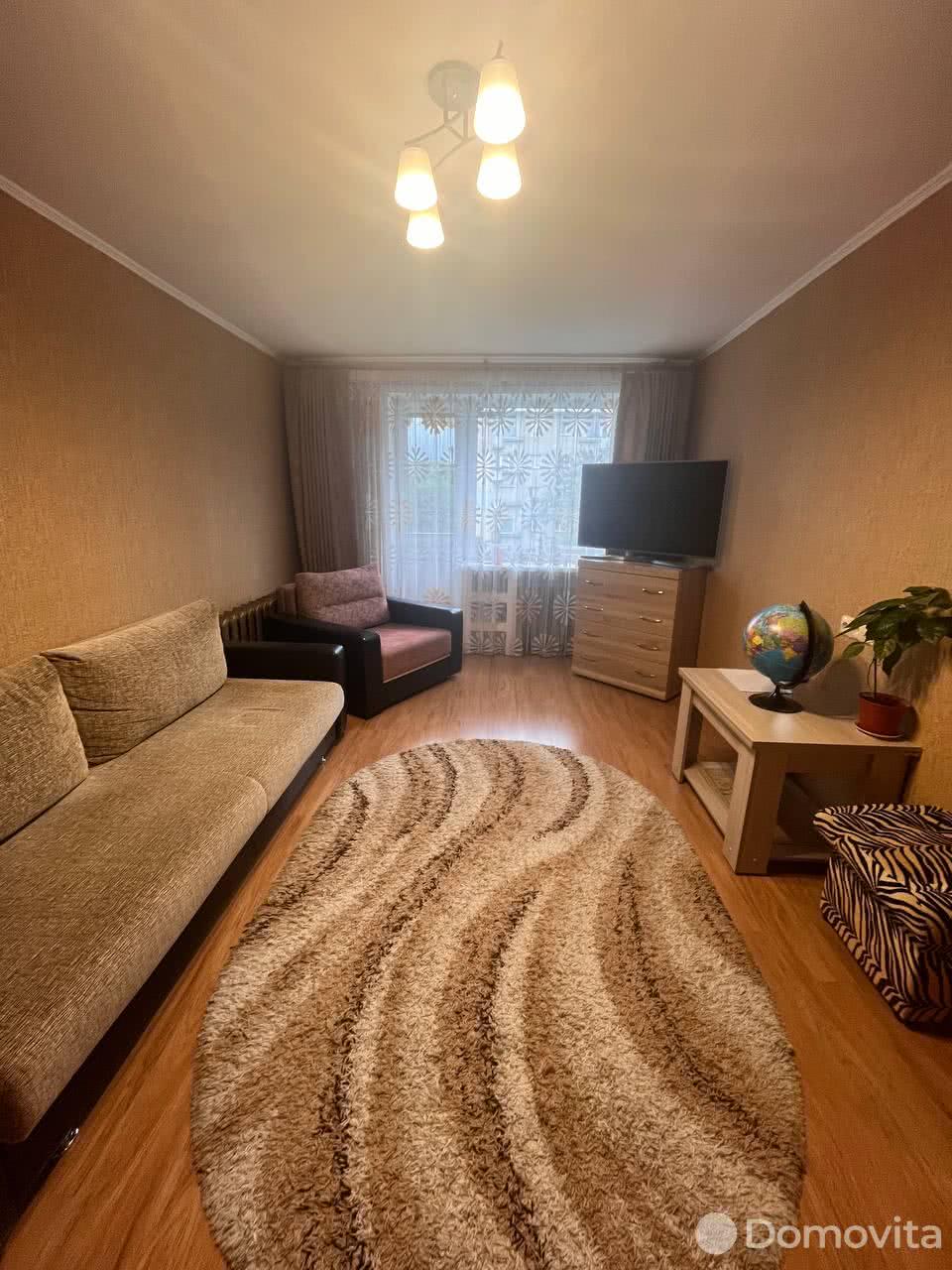 Купить 1-комнатную квартиру в Гомеле, ул. Богдана Хмельницкого, д. 93, 24000 USD, код: 1015359 - фото 1