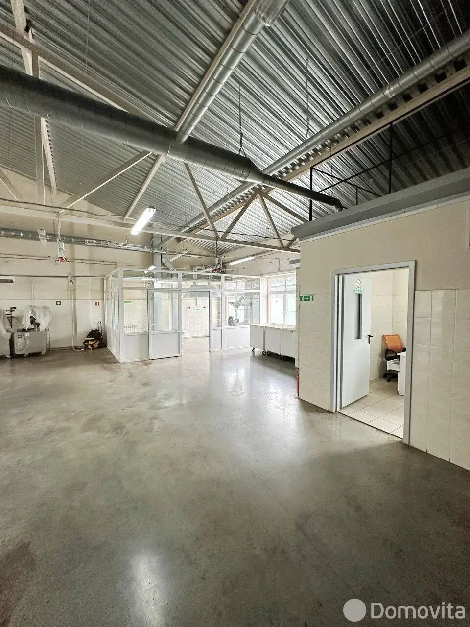 объект сферы услуг, Сухорукие, ул. Базовская, д. 1