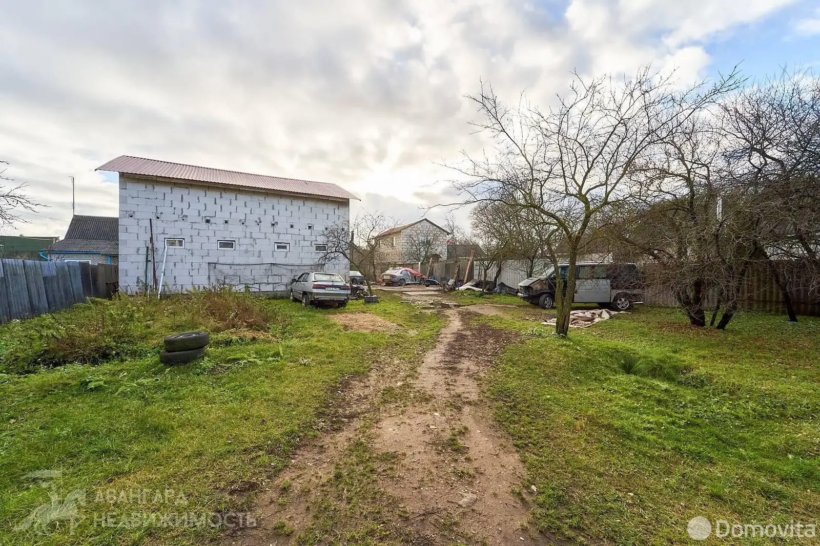 коттедж, Молодечно, ул. Янки Купалы - лучшее предложение