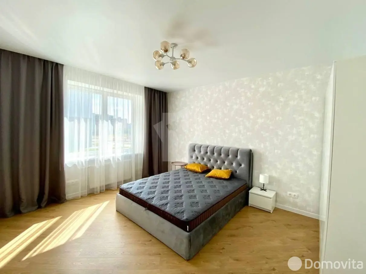 Цена аренды квартиры, Минск, ул. Притыцкого, д. 115