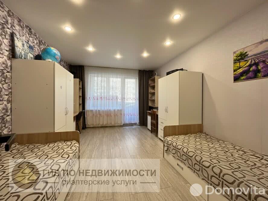 Купить 4-комнатную квартиру в Гомеле, ул. Осипова, д. 3, 53000 USD, код: 994396 - фото 1