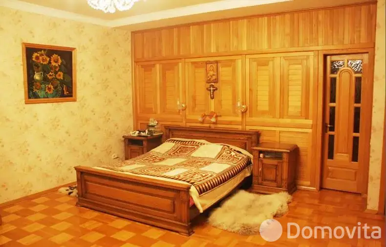 дом, Боровляны, ул. Славянская, д. 13