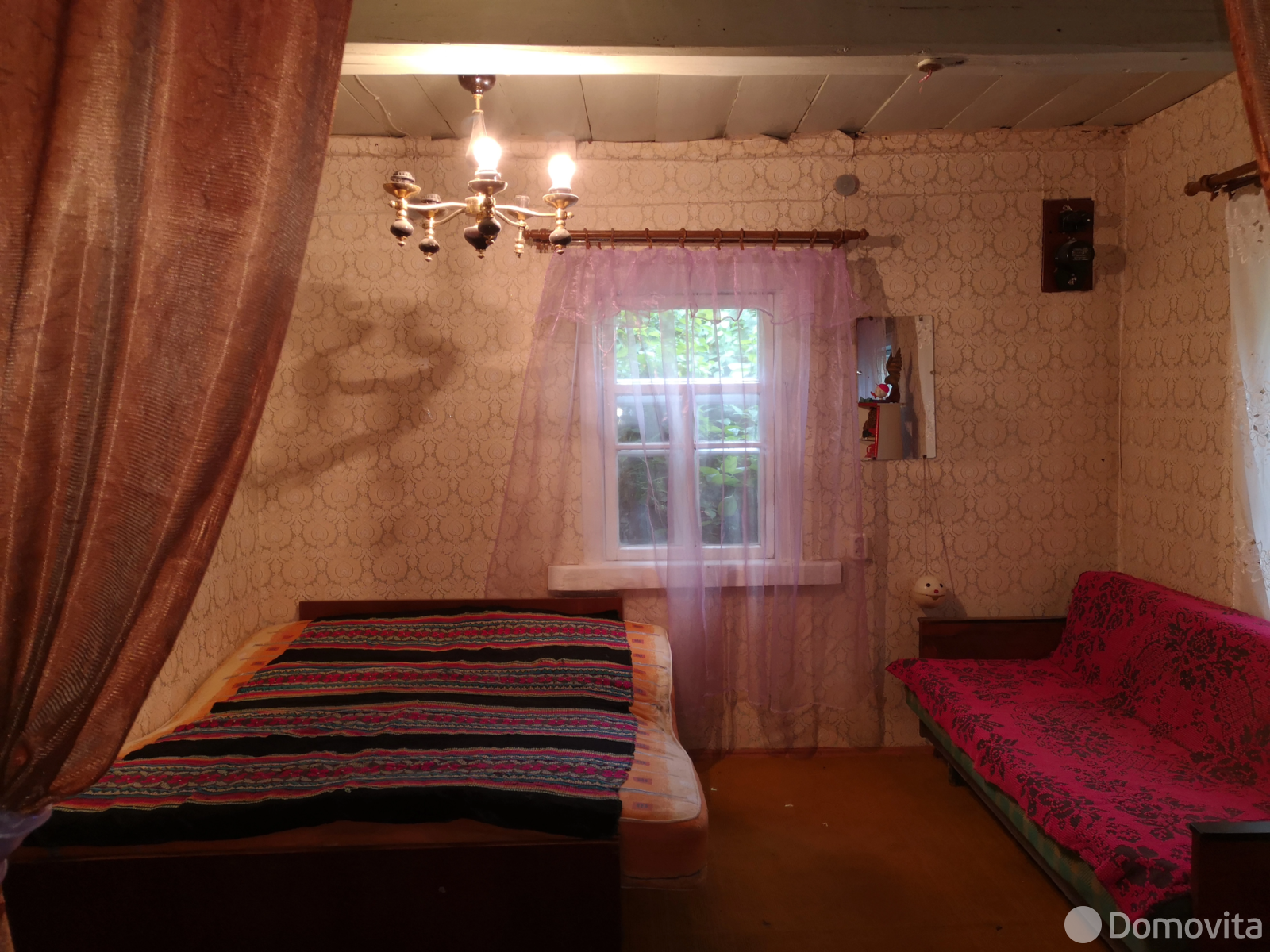 дом, Стайки, ул. Центральная, д. 15 