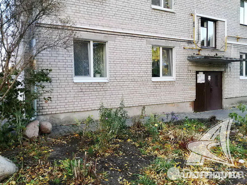 Купить 3-комнатную квартиру в Бресте, ул. Гоголя, 79900 USD, код: 690021 - фото 2